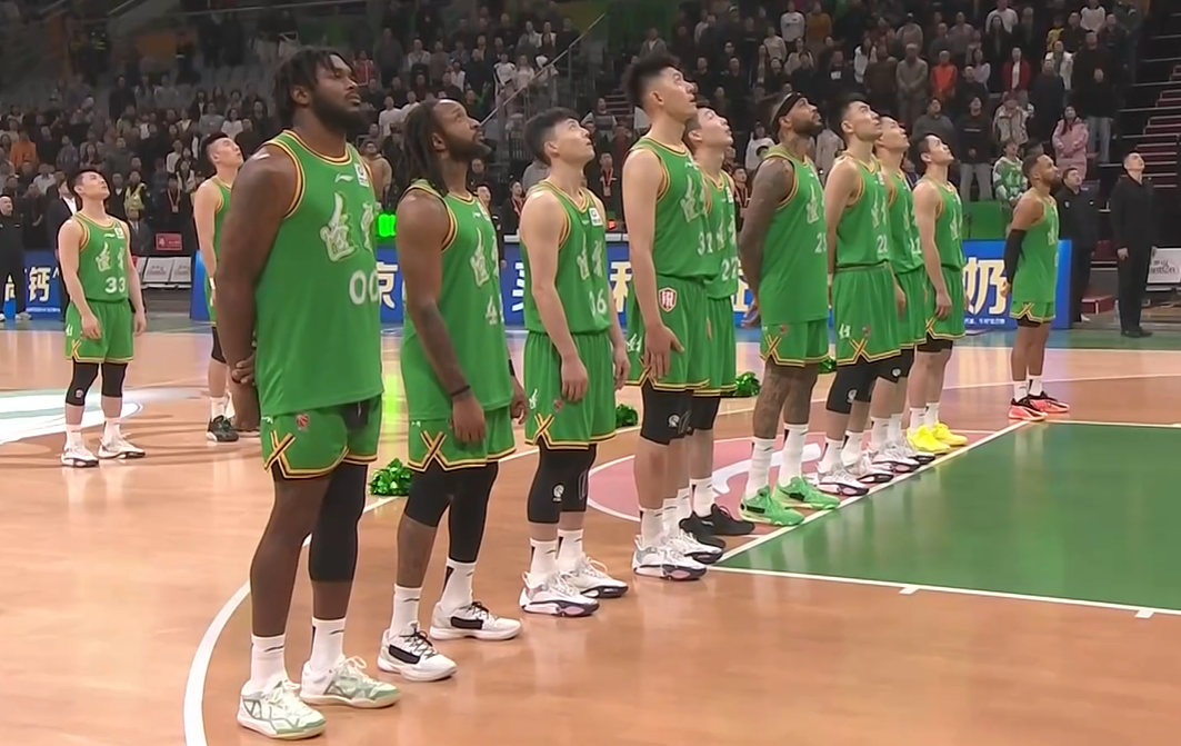 随着广东大胜，北京逆转，辽宁+上海同时翻车，CBA最新积分榜出炉