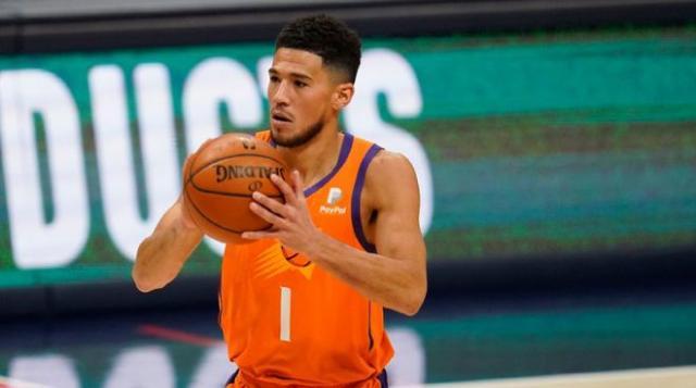 开云体育官方客服-西决首战砍下40+三双 保罗不在太阳还有超星布克